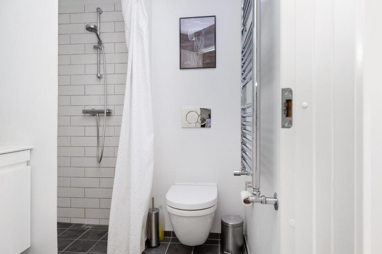 200 M Fra Rutebilstation - Privat Terrasse, Grill Leilighet Århus Eksteriør bilde